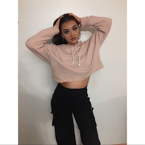 H&M Sweaters - H&M Cropped Hoodie